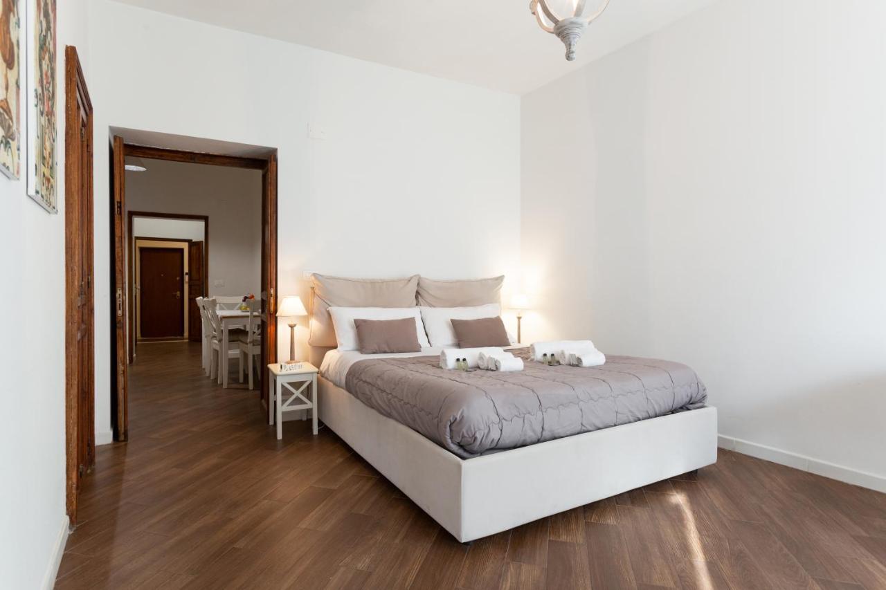 Quattro Canti Charming Flat Palermo Exterior photo