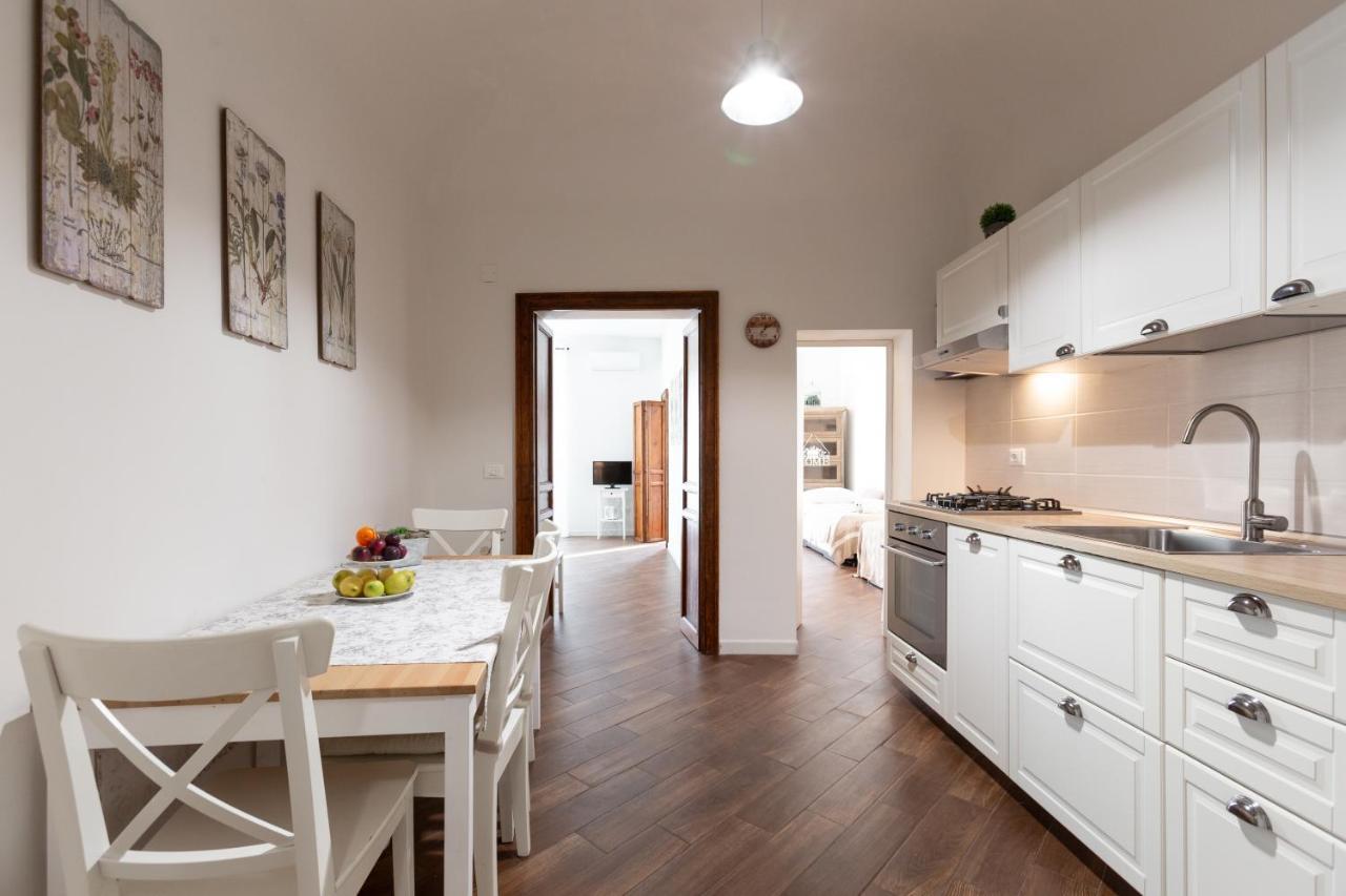 Quattro Canti Charming Flat Palermo Exterior photo