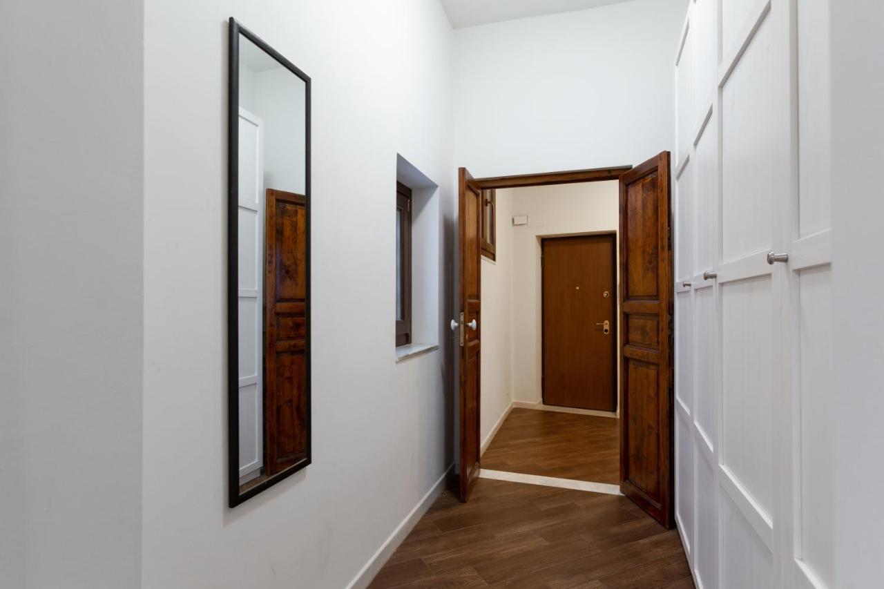 Quattro Canti Charming Flat Palermo Exterior photo