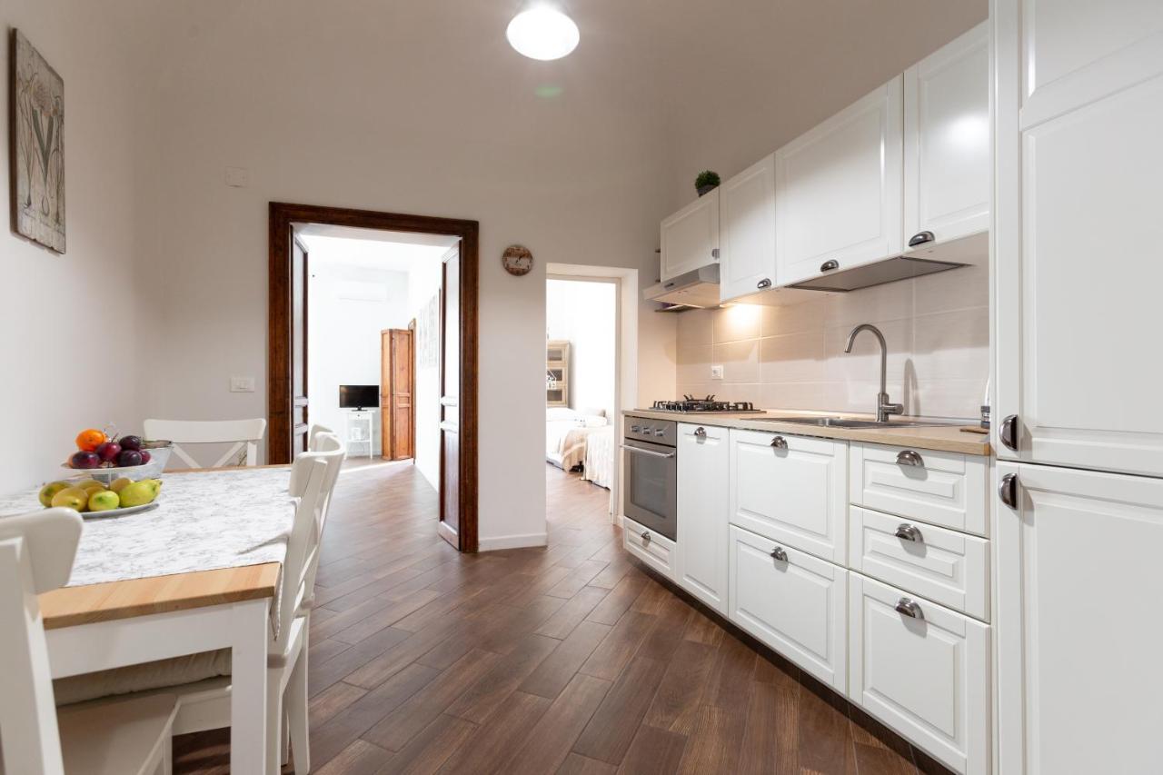 Quattro Canti Charming Flat Palermo Exterior photo